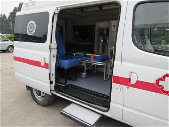 皇桐镇救护车出租服务案例7